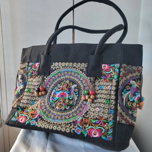 Floral Embroider Ethnic Ladies Large Tote/Shoulder Bag with Wooden Beading - Picture 5 of 12